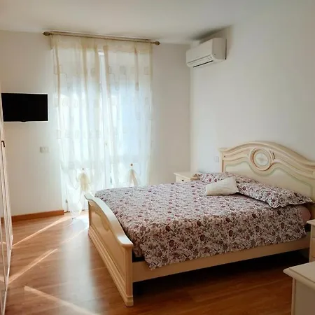 Διαμέρισμα Pierino's House - With View