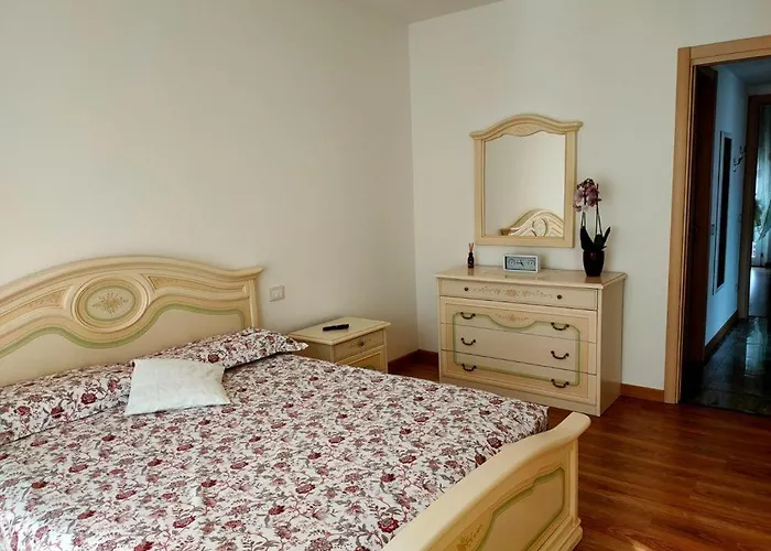 Pierino's House - With View *